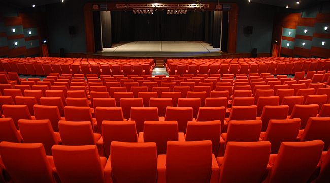 Türkiye'de tiyatroya en çok hangi şehir gidiyor